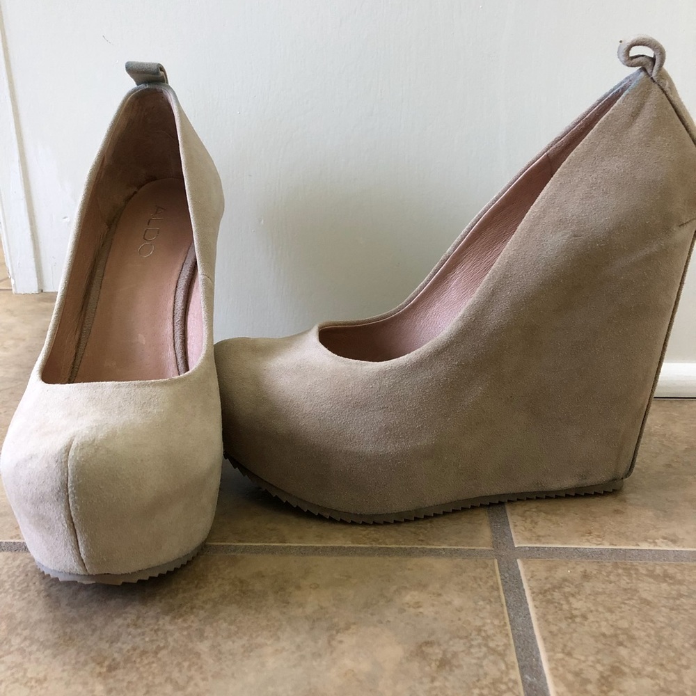 Aldo wedges